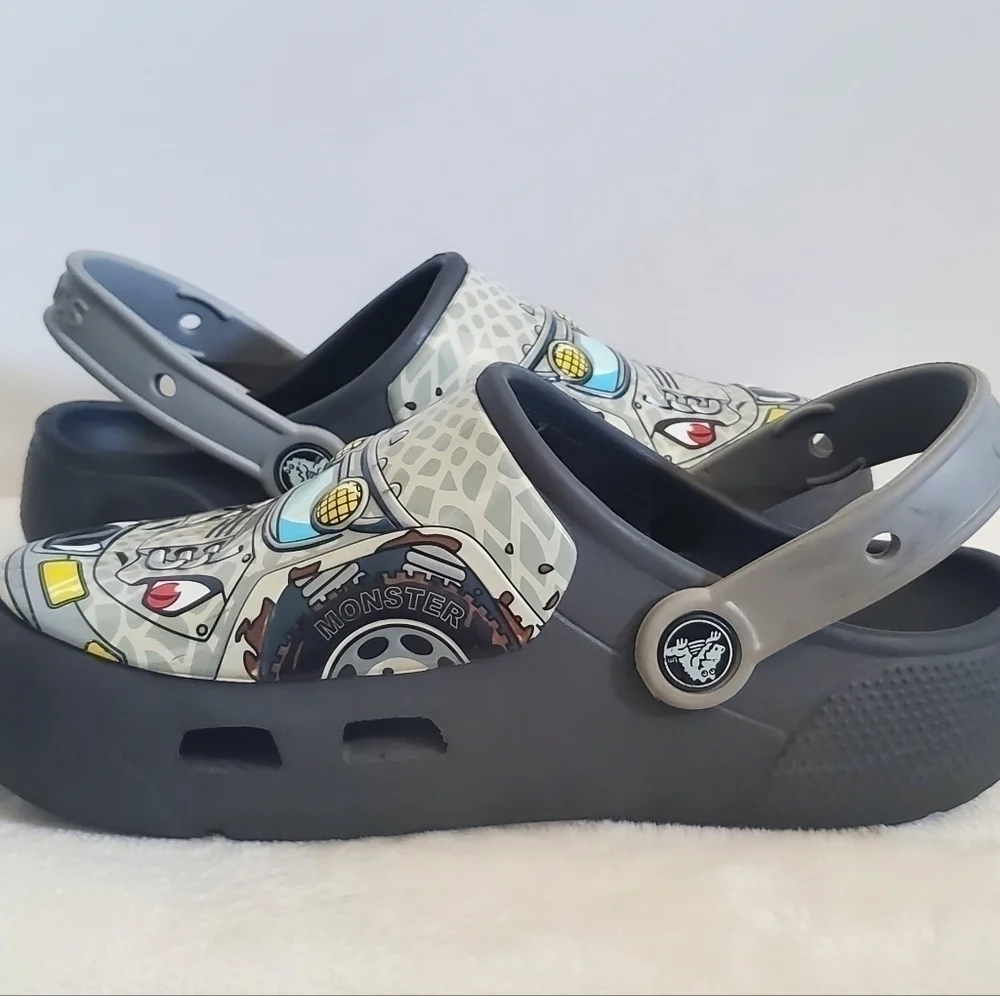 CROCS Funlab Monster Truck LED Light Gray Slip On Clogs Size Jr 3